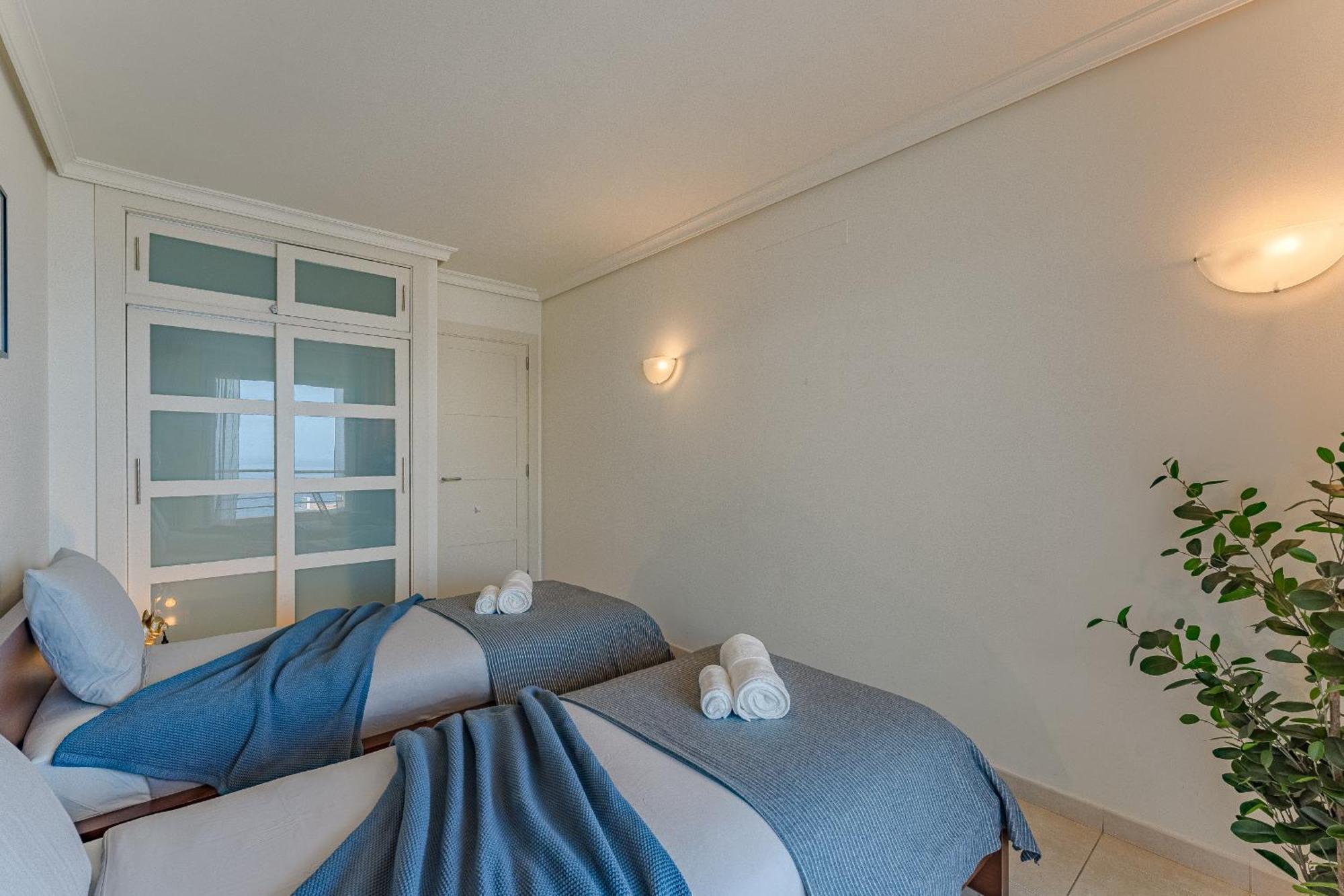 Hermitage Homes Blg بويرتو دي سانتياغو المظهر الخارجي الصورة